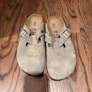 New Birkenstock Boston Taupe Clog